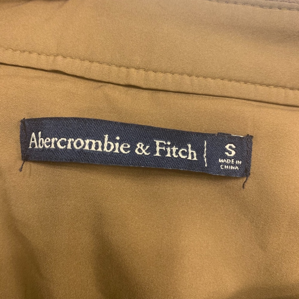 Tan Abercrombie and Fitch skirt